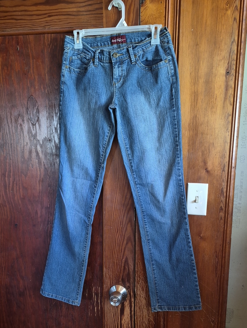 Straight-Leg Women's Jeans